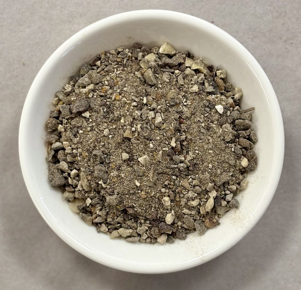 100% természetes füstölőszer - mély, fűszeres illatú gyanta - gyógyítás, transzformáció, ősökkel való kapcsolódás